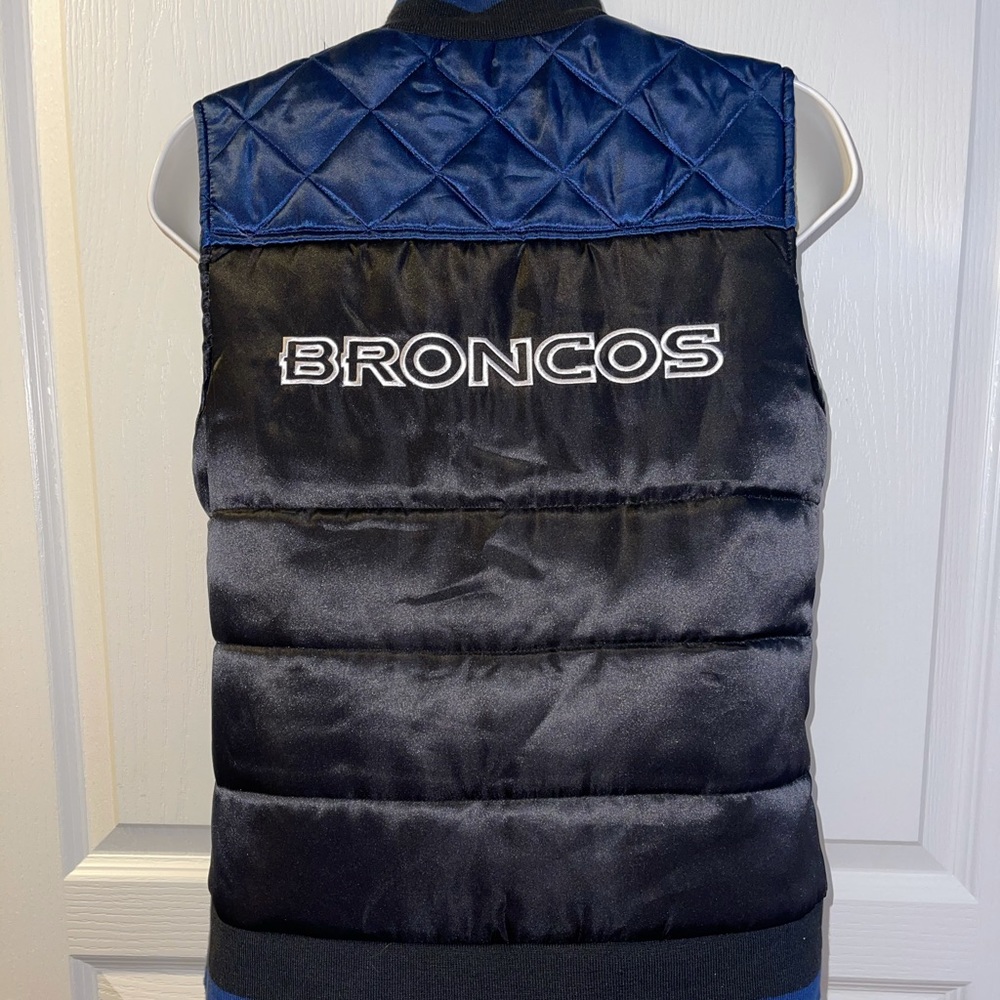 NFL Bronco Vest - Picture 2 of 4